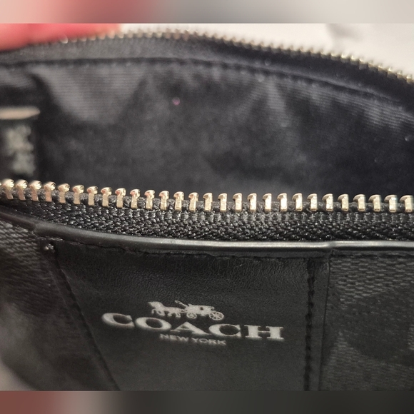 Coach Black Wristlet - Picture 3 of 4
